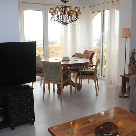 Lujosa Con Piscina Y Vistas Villa Calpe