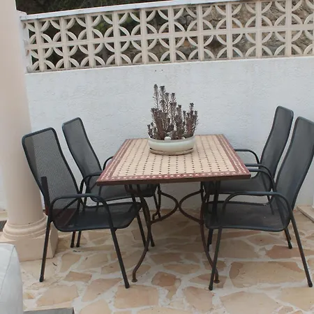 Lujosa Con Piscina Y Vistas Villa